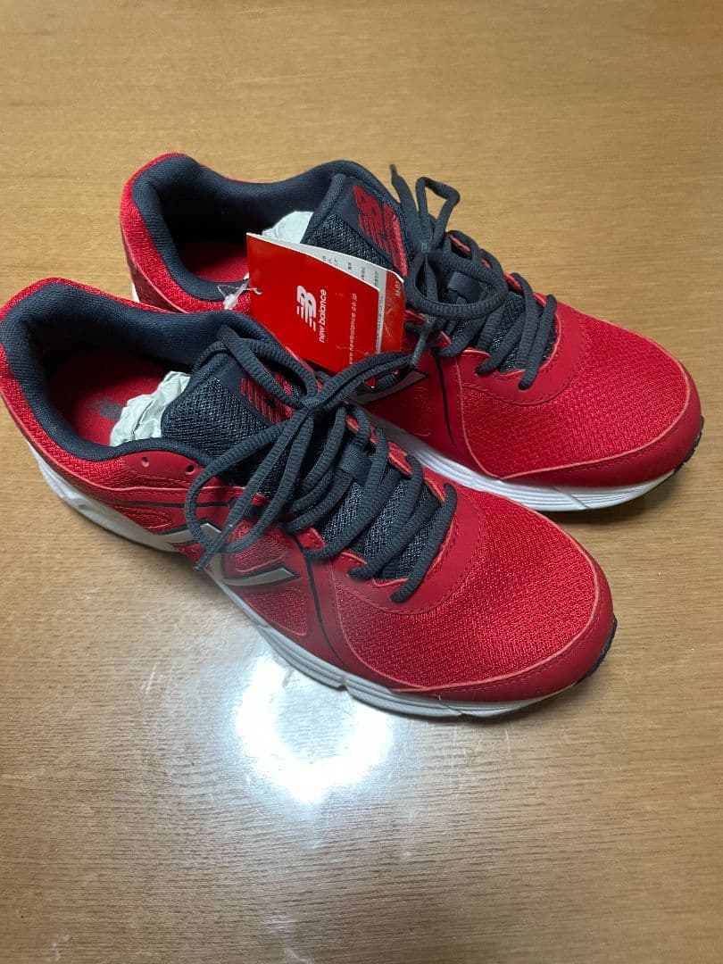 New Balance ランニングシューズ レッド/グレー M390 2E