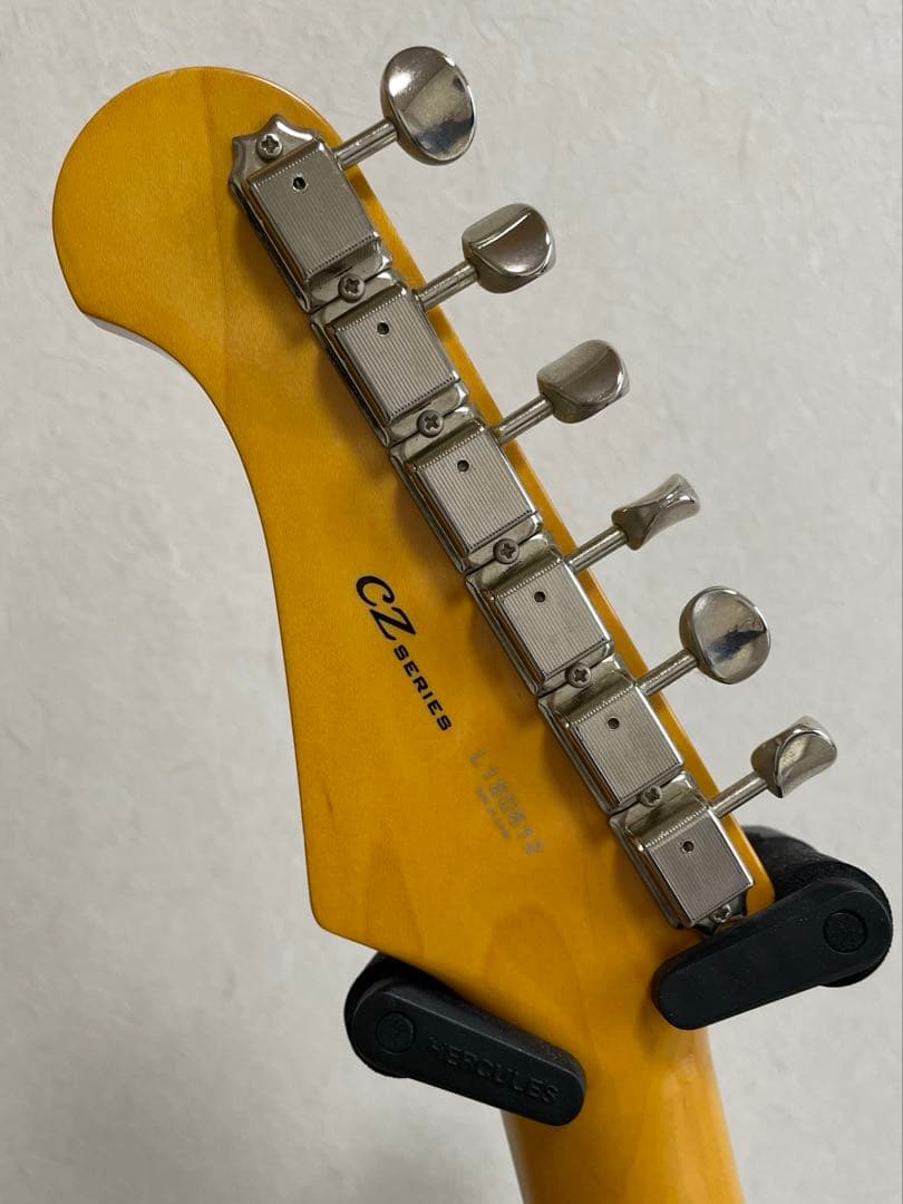 History♡ストラトキャスター♡日本製フジゲン製造エレキギター♡美品