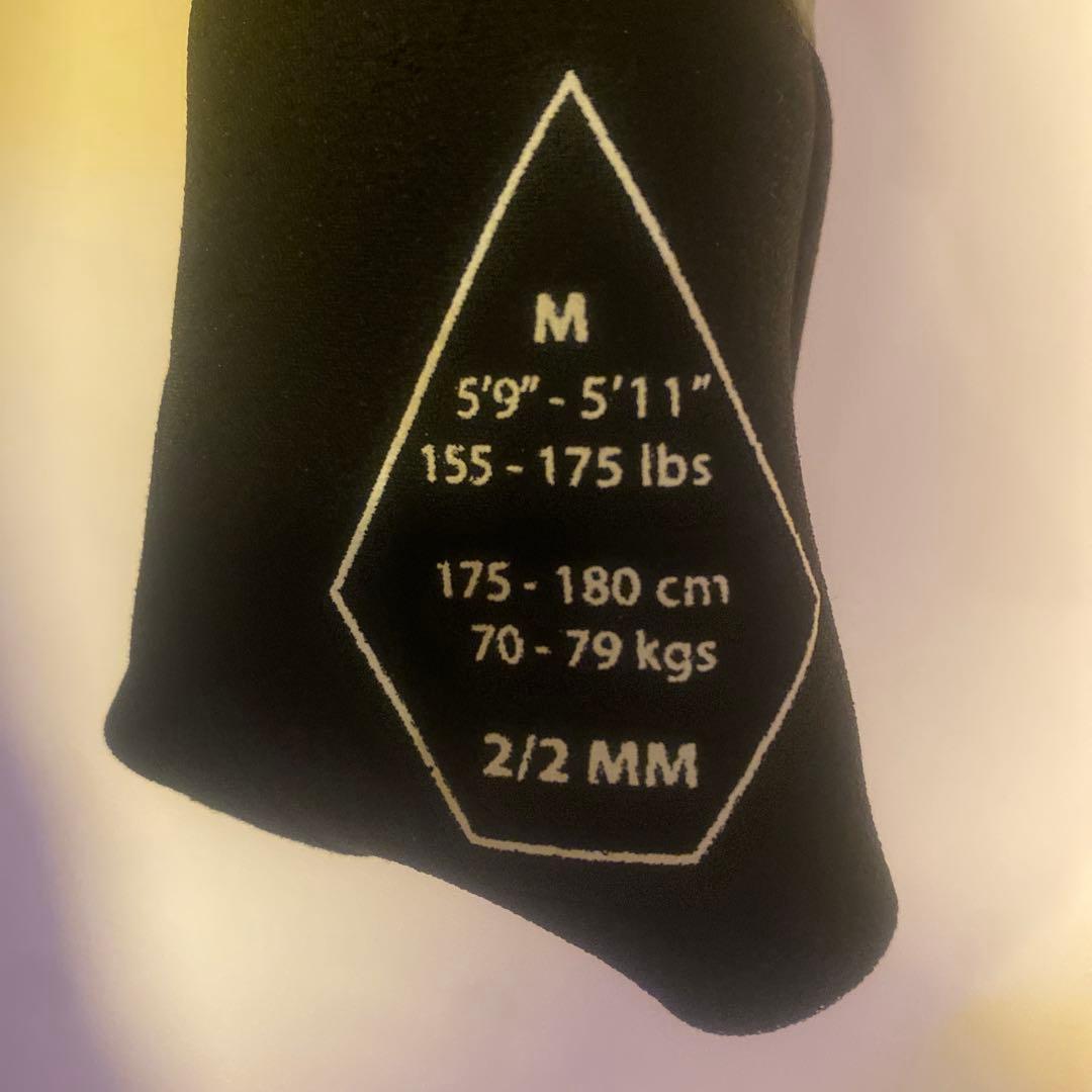 VOLCOM 2/2mm フルスーツ M ボルコムウエットハンガー付き