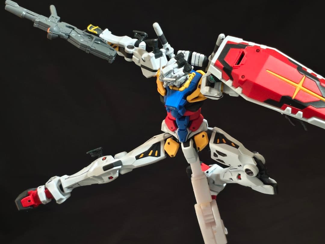 白いガンダム ジークアクス guuuuuux ガンダム シャア HG ガンプラ