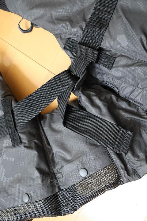 【超美品】シマノ VF-274R　XEFO・アクトゲームベスト L