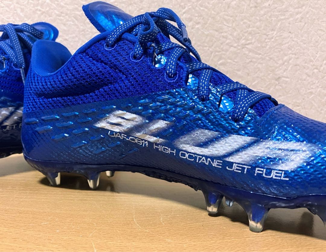 ★美品！UNDER ARMOUR UAF-081 チームロイヤルブルースパイク