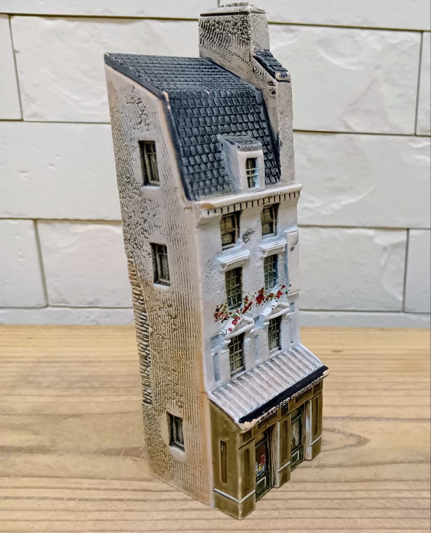 GAULT HOUSE（ゴーハウス）、ミニチュアハウス、アートオブジェ