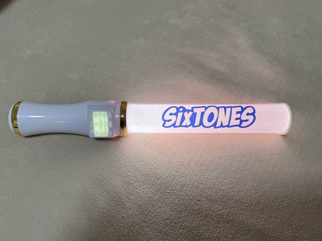 SixTONESキントレ　サマステ　ペンライト