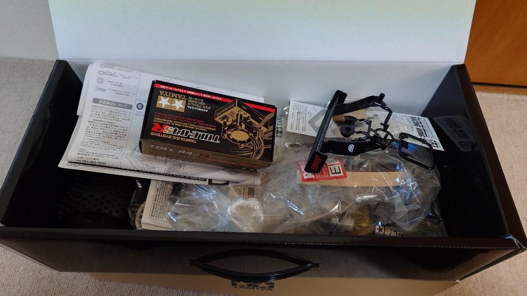 TAMIYA XV02 Pro スバルボディセット未走行　メカ等付属