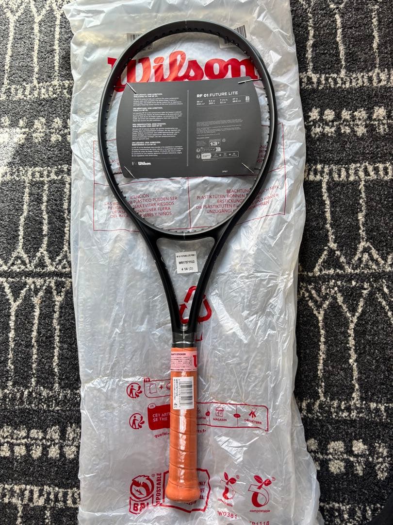Wilson RF Future Lite テニスラケット