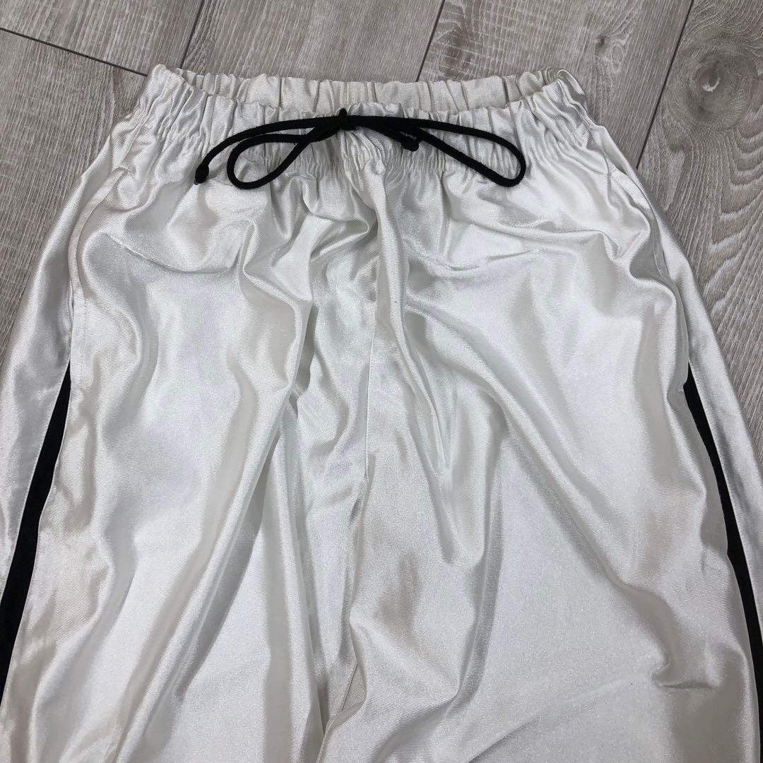 ボディコンバット　レスミルズ　激レア商品　十字架ロングパンツ　イベント早い者勝ち