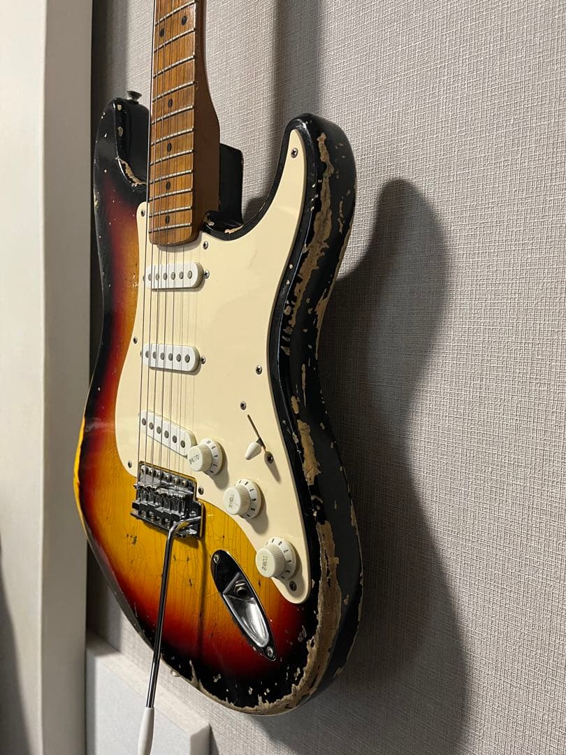 Squier Stratocaster ラッカー塗装　Mod レリック　ストラト