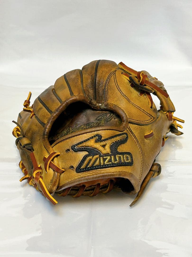 ★ミズノプロ★ 硬式 オーダー品 内野用グローブ 浅め型 レース・オイルメンテ済
