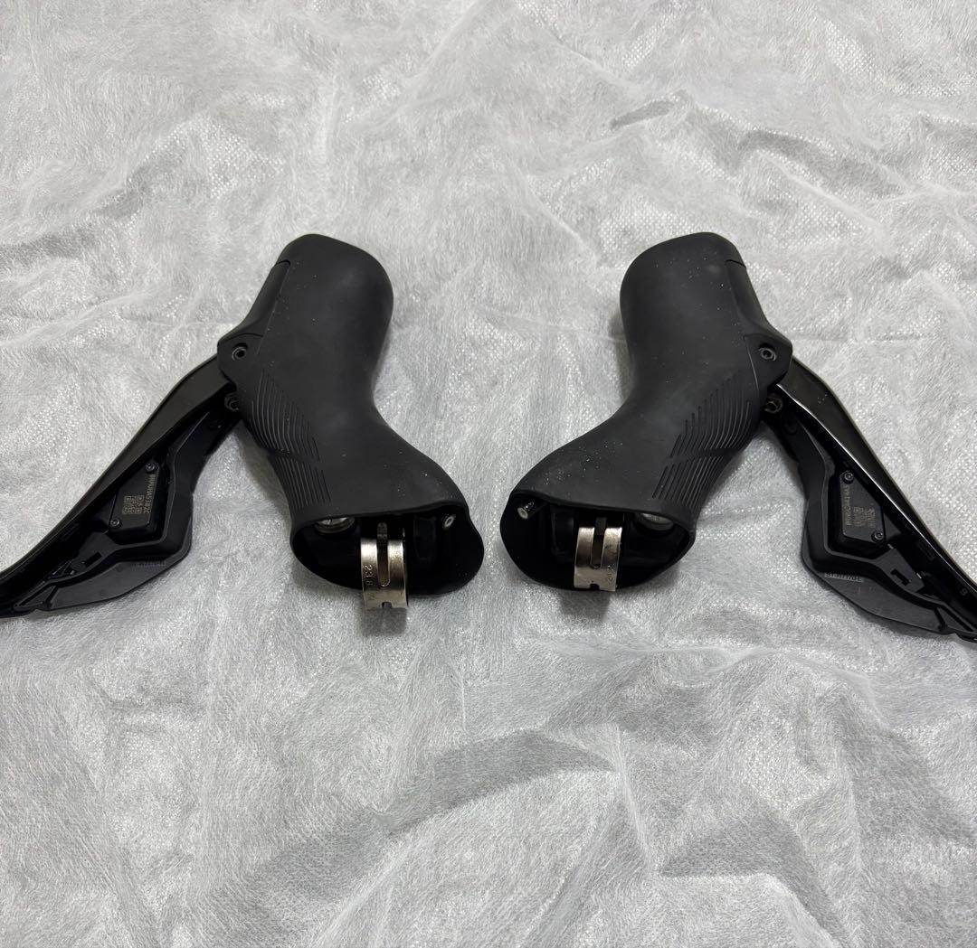 m*k様 Shimano 105 Di2 STIレバー ST-R7170 左右セ