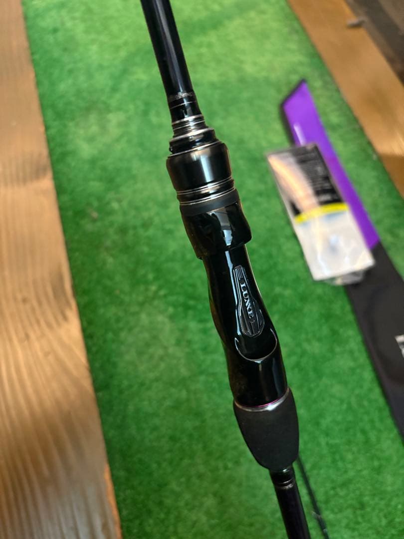 がまかつ ラグゼ スピードメタルX S66H-solidオモリグ用ロッド 超美品