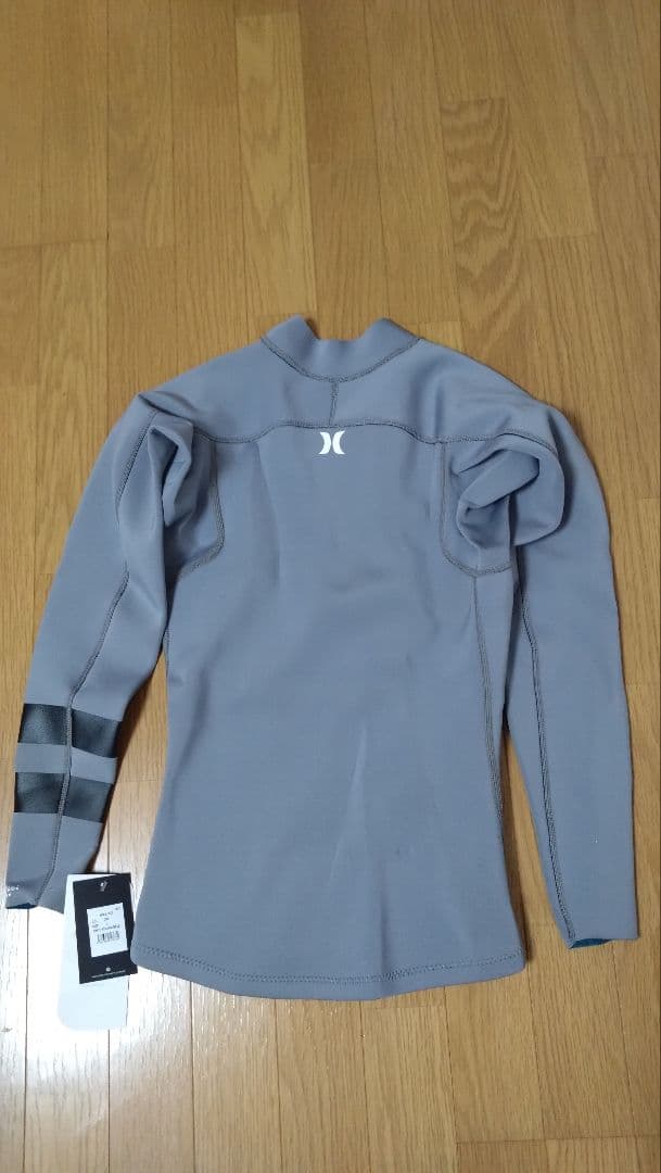 【値下げしました】HURLEY タッパー グレー Lサイズ