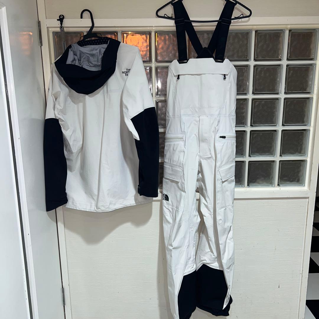 THE NORTH FACE フューチャーライトスノーウェア