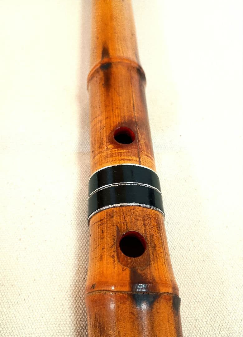 指跡がつくほど大切に使い継がれた名管☆井上昌山作の一尺八寸管の尺八！