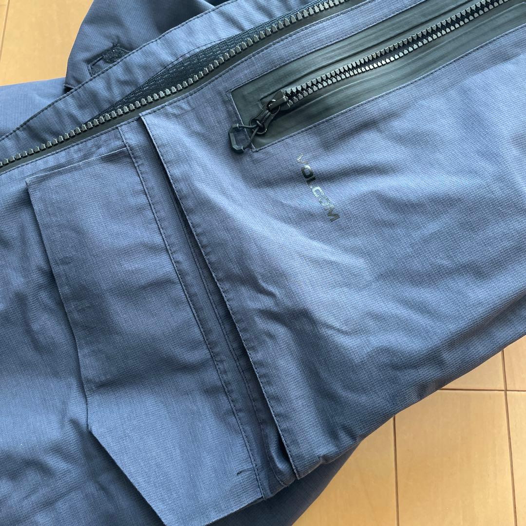 VOLCOM gore-tex スノーボードウェア/ジャケット　ネイビー