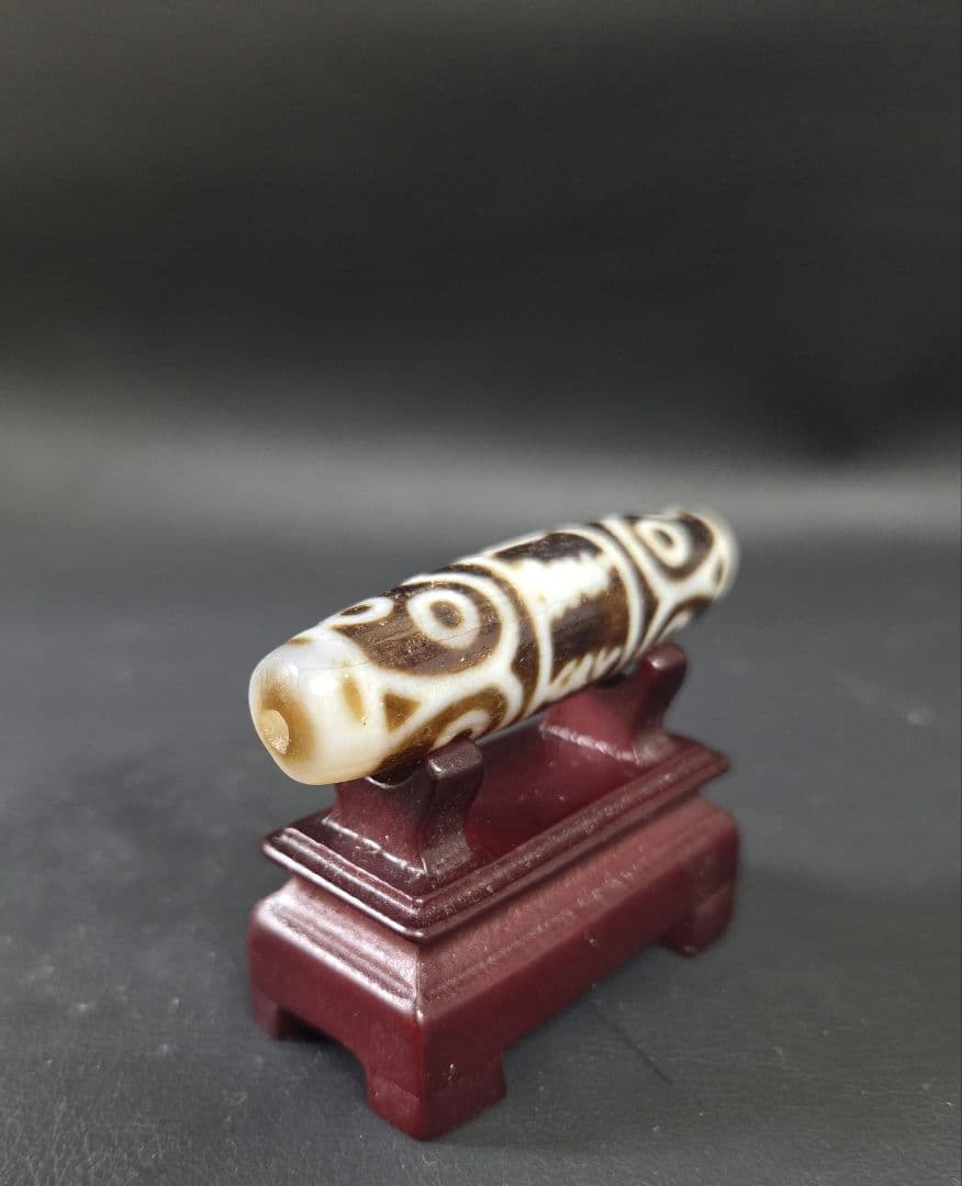 861　天珠　六字真言　梵字　十二眼天珠　貴重　珍品　dzibeads！