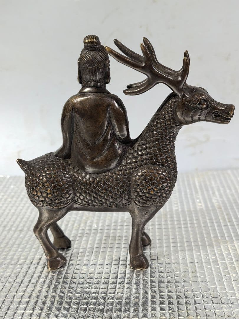 銅製 指鹿仙人 リビング 玄関 書斎お 茶台 開運 風水 招財 置物 工芸品