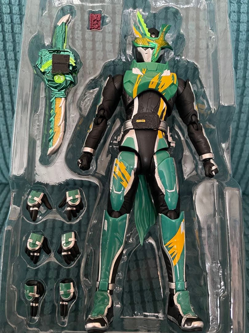 shfiguarts仮面ライダーセイバー 5点セット