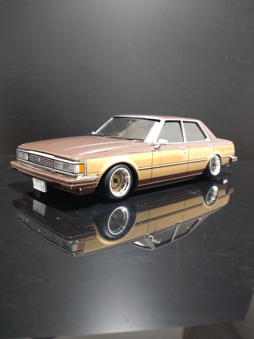 51クレスタ　プラモデル完成品