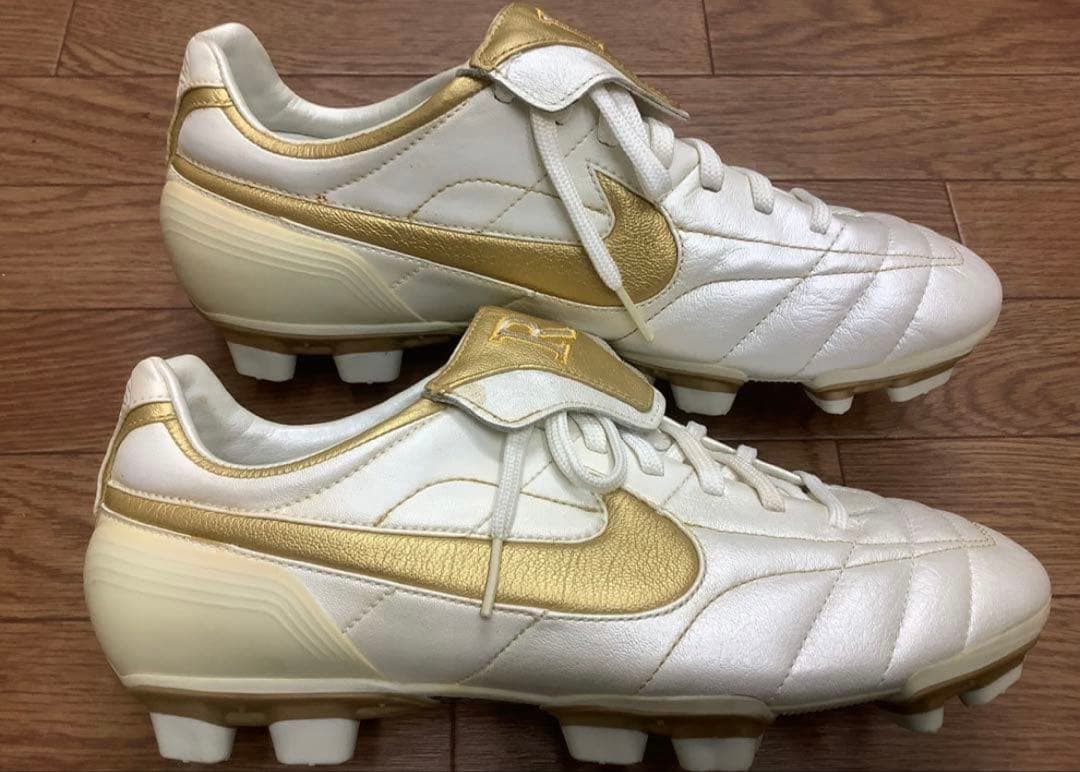 ナイキ ティエンポ レジェンド ロナウジーニョ 2006年モデル 27cm 新品