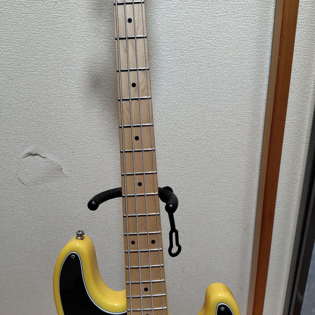 Bacchus OPBタイプ4弦ベース