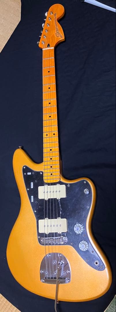 ジャンク 改造 ヒビあり コンポーネントギター ジャズマスタータイプ ゴールド