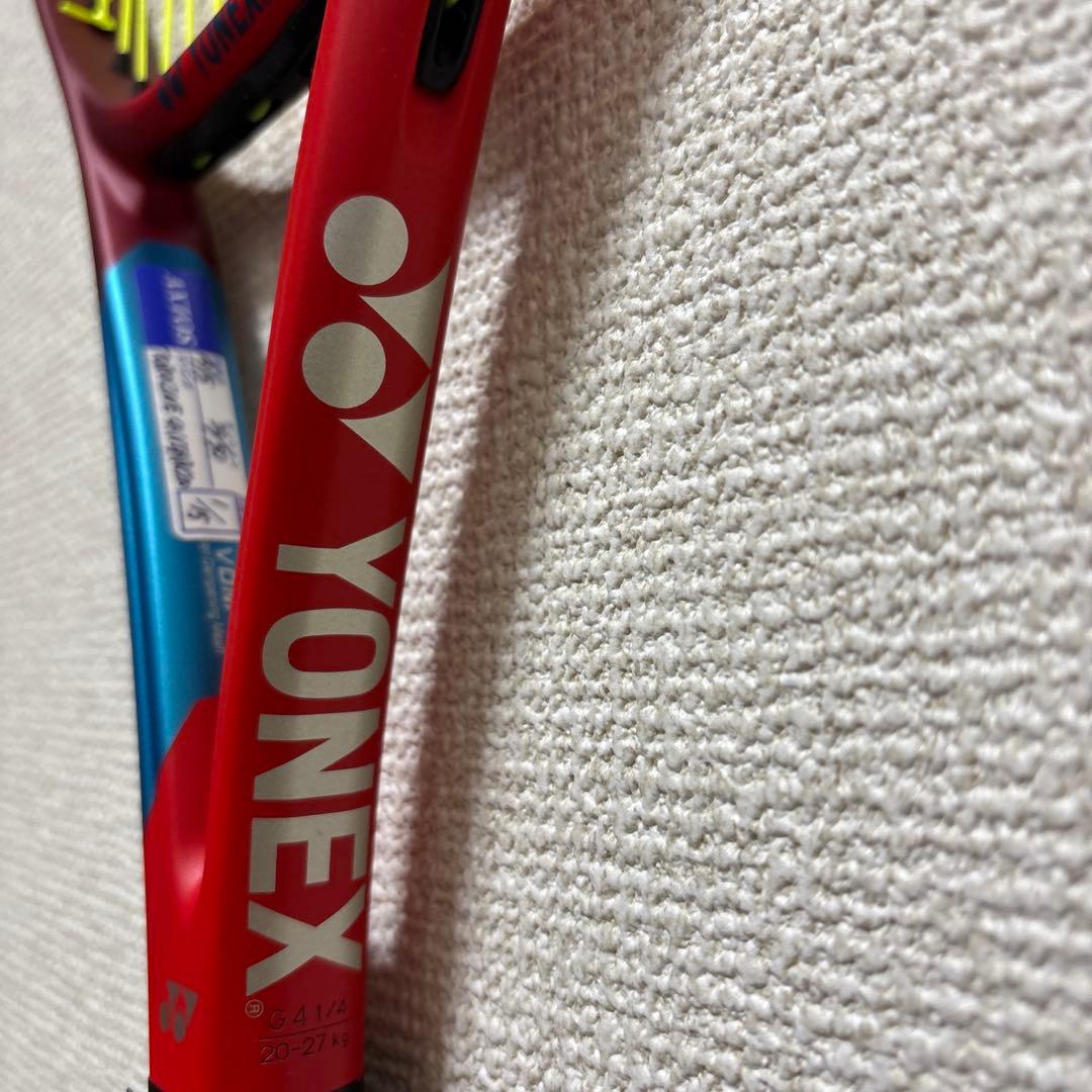 YONEX VCORE 98 テニスラケット　G2