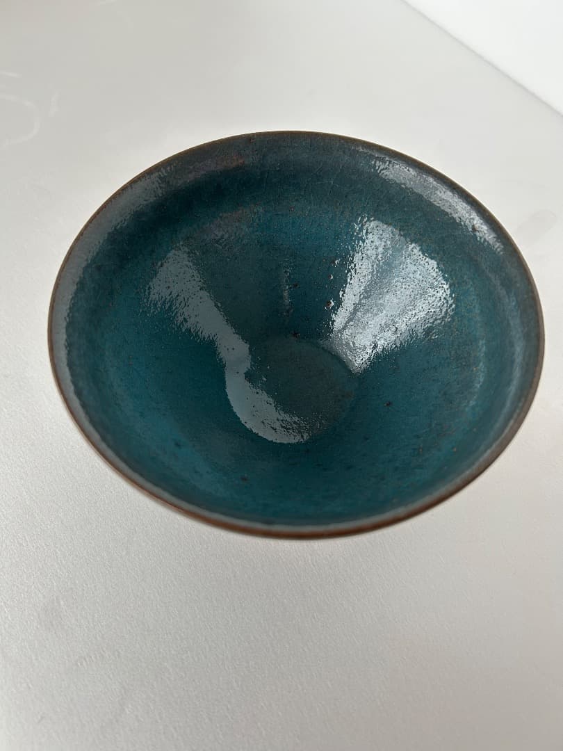 碧釉 天目茶盌　(加藤達次作) \"水\"