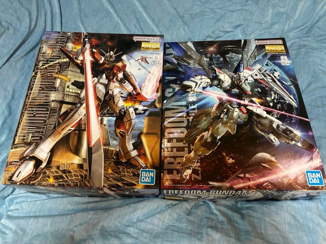 MG フリーダムガンダム2.0 & ソードインパルスガンダム