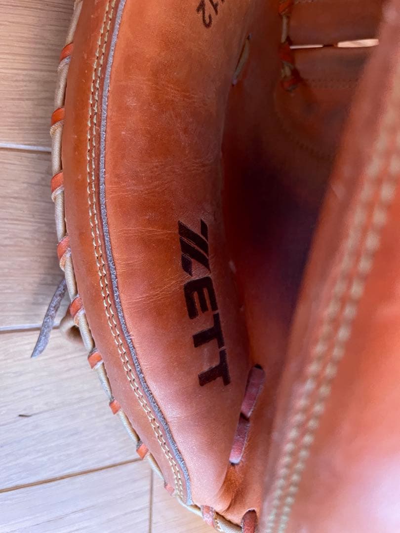 ZETT（ゼット） プロステイタス／軟式キャッチャーミット