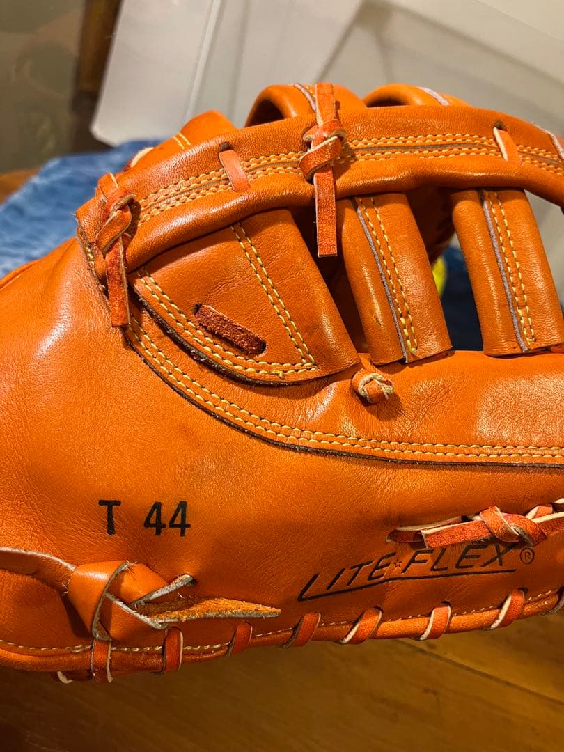 ミズノ バースモデル グローブ 昭和レトロ 阪神タイガース World Win