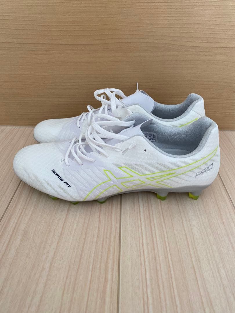 【期間限定 値下げ中】 アシックス　サッカースパイク