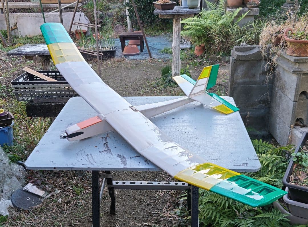 ラジコン飛行機（モーターグライダー）