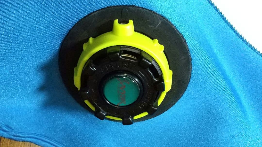 ドライスーツ ダイビング