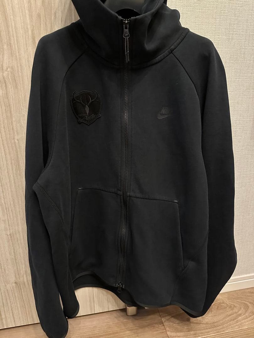 希少品　鹿島アントラーズ 19 NIKE テックフリースフルジップフーディ