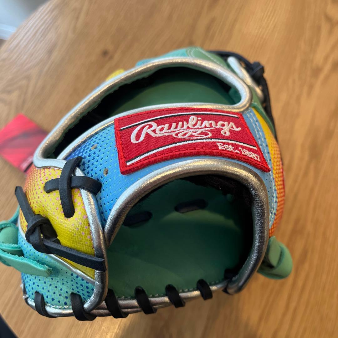 ハル。値下げ中 ローリングス 軟式外野手用グローブ グラフィックパラダイス
