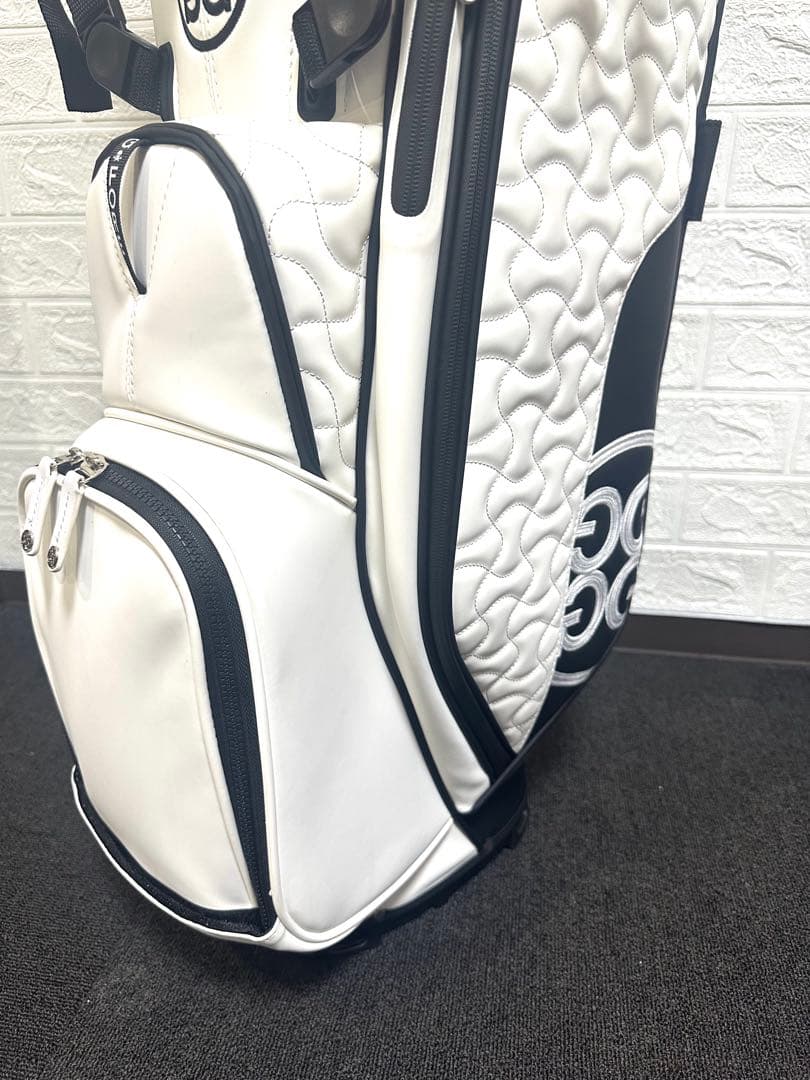 新品未使用☆G/FOREスタンド式キャディーバック9.5インチ　ホワイト