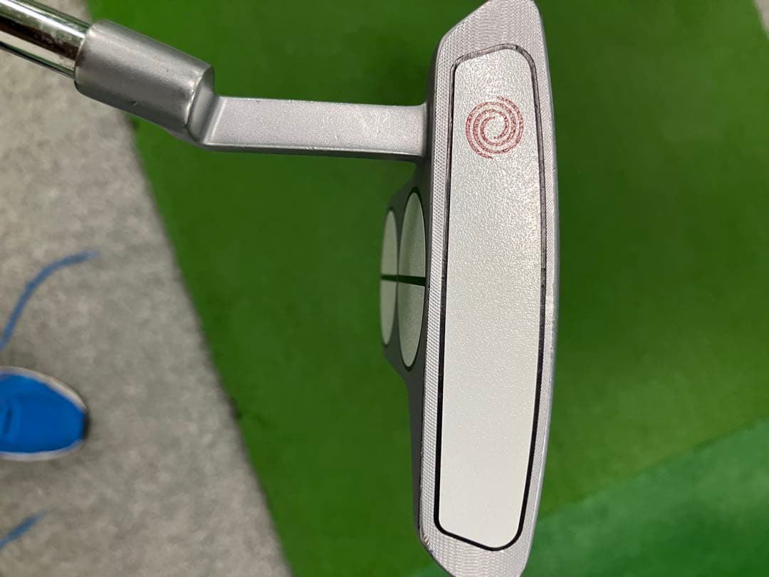 ODYSSEY White Hot OG 2-Ball Blade パター