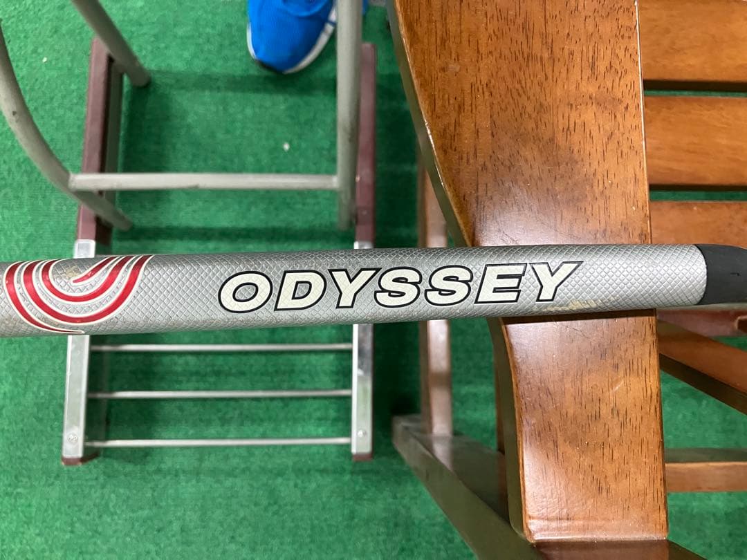 ODYSSEY White Hot OG 2-Ball Blade パター