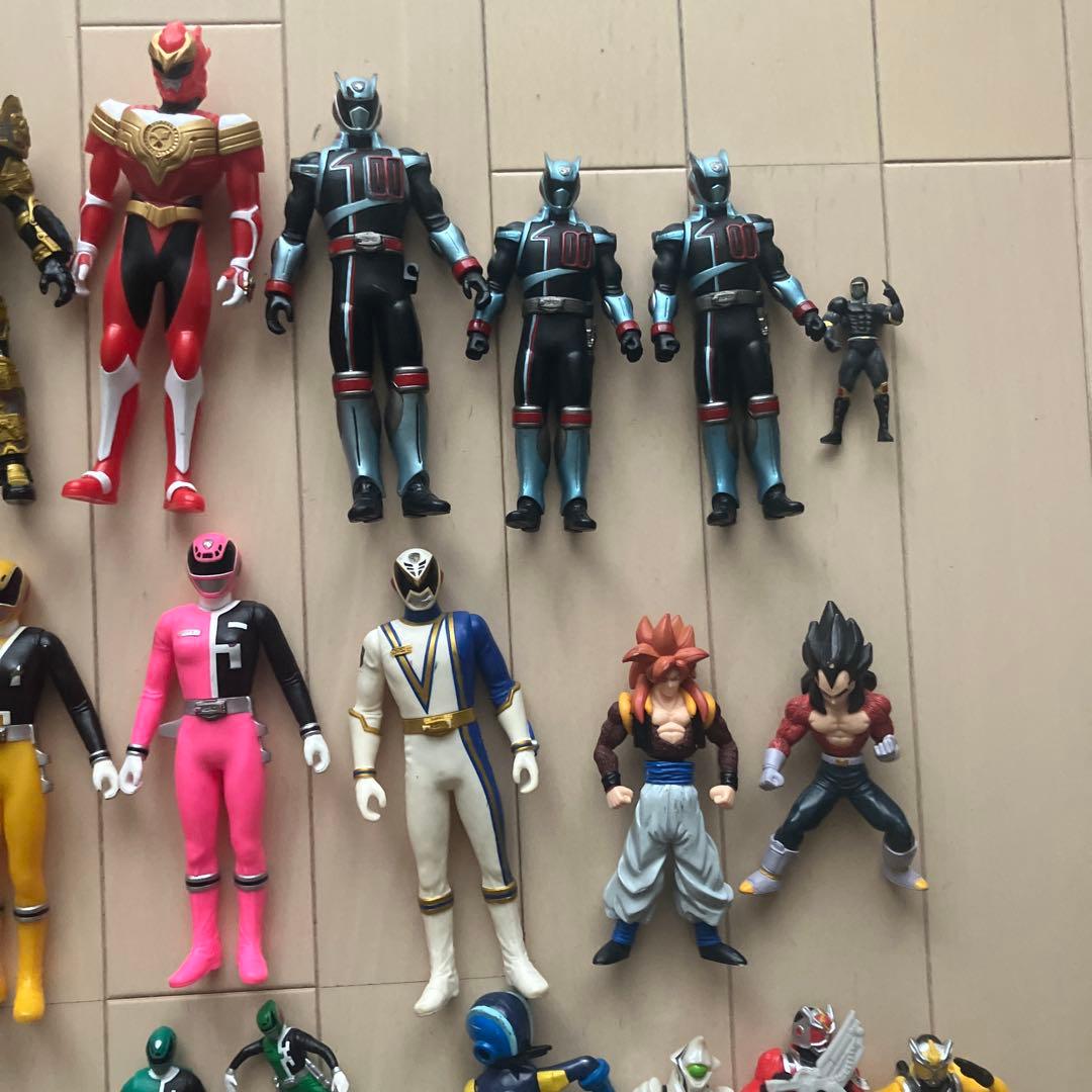 戦隊ヒーロー フィギュアセット