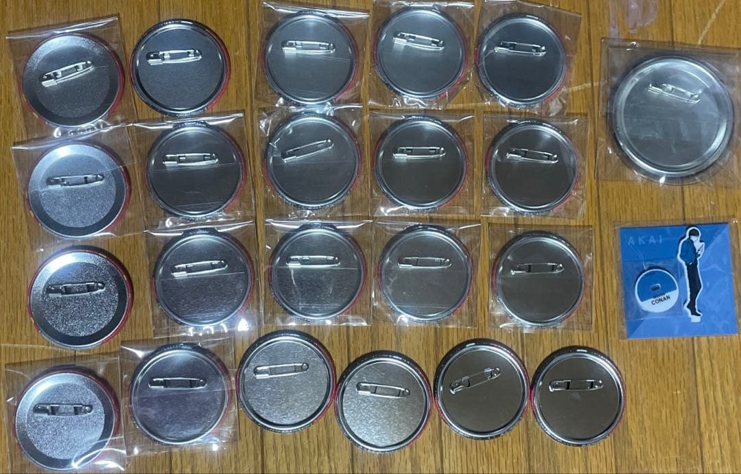 名探偵コナン 公式アプリ 赤井秀一 缶バッジ 緋色の弾丸