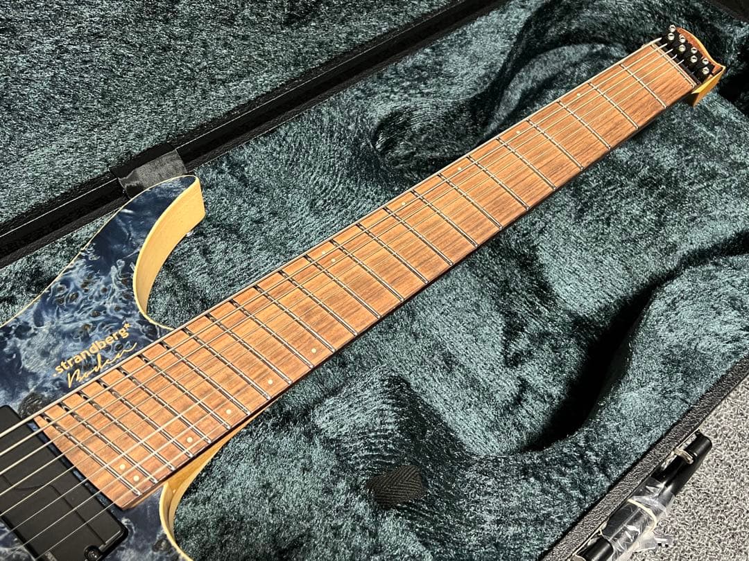 【8弦】strandberg J8 standard special