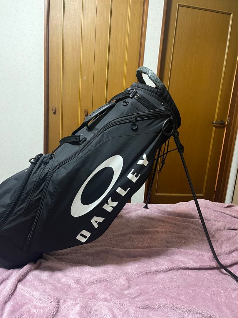 早い者勝ち‼️オークリーゴルフ スタンド　キャディーバッグ