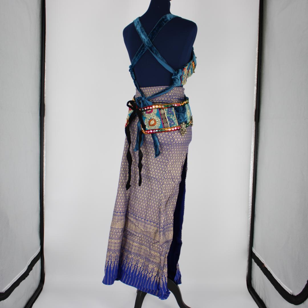 【トベリーダンス用オリエンタル衣装】装飾付き ブルーベロア生地 上下セット