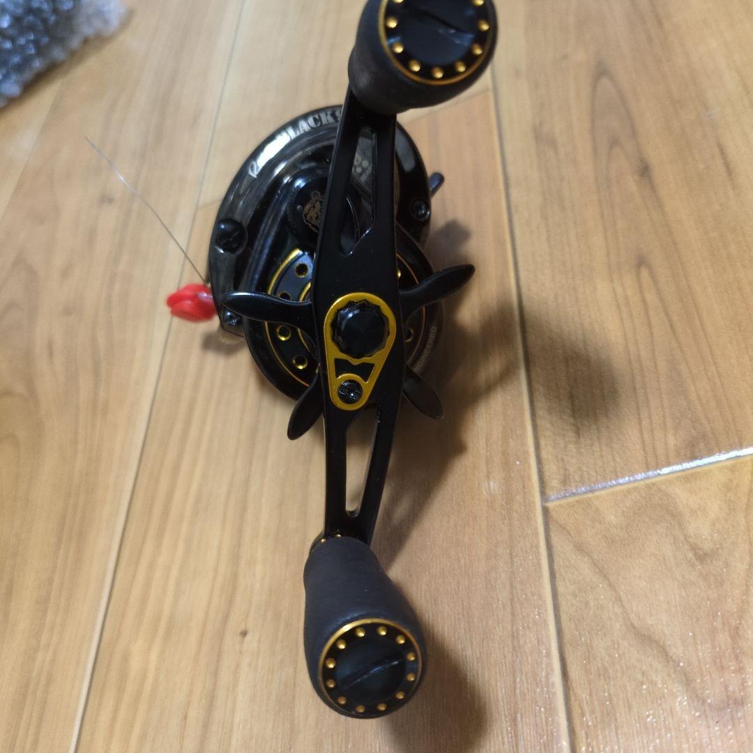 アブガルシア　レボ　ブラック9 ベイトリール ケース付き