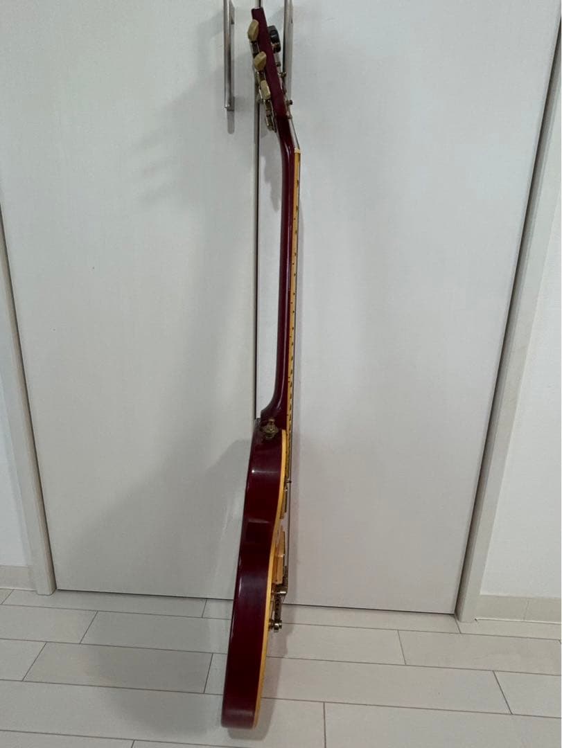 レスポール　スタンダード　エレキギター サンバースト