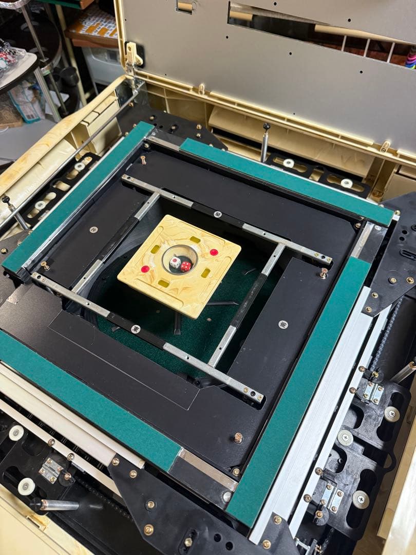 カズ　麻雀卓本体【全自動麻雀卓】美品　アモス　マーテル