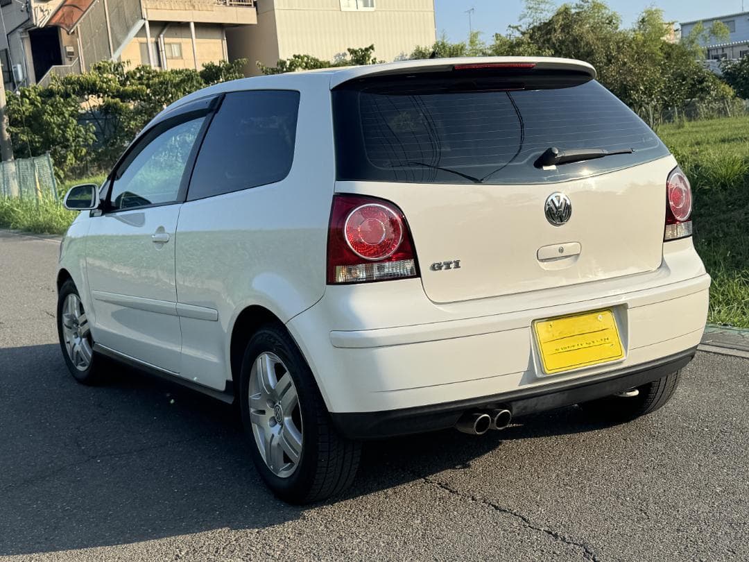 Volkswagen Polo GTI ホワイト