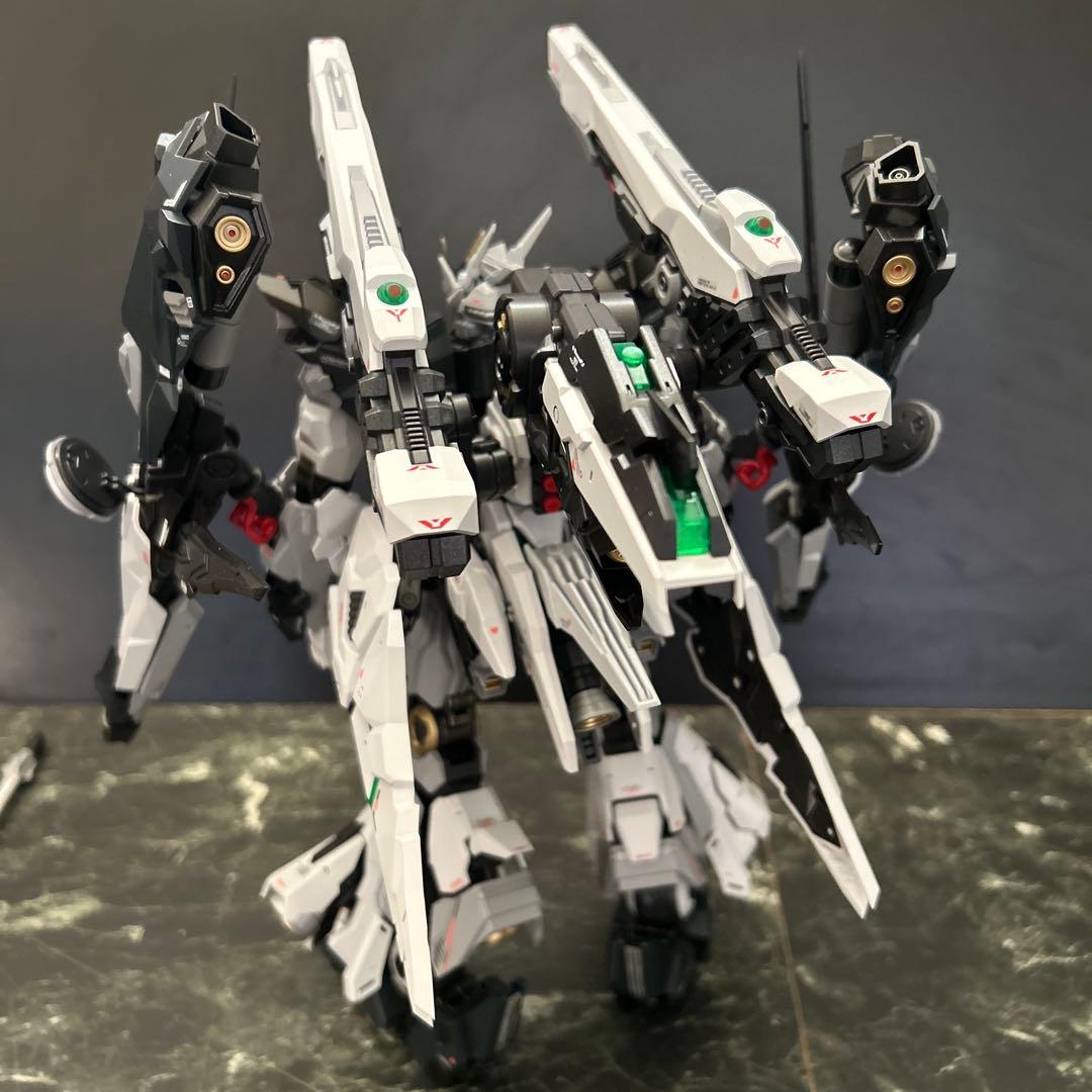 中華プラモ1/100神諭オラクル　プラモデル完成品