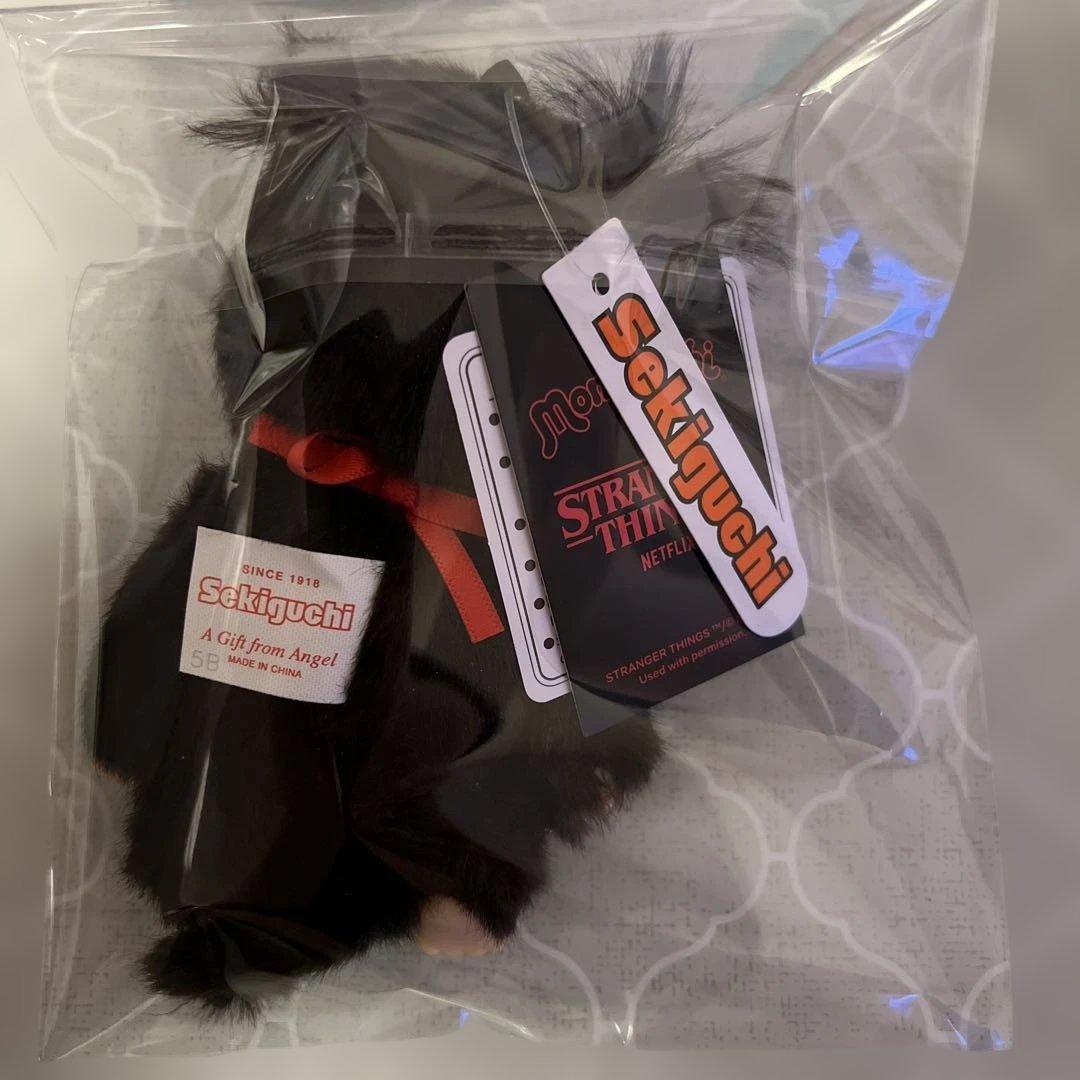 匿名配送★モンチッチ×ストレンジャーシングスキーチェーン2点セット♡